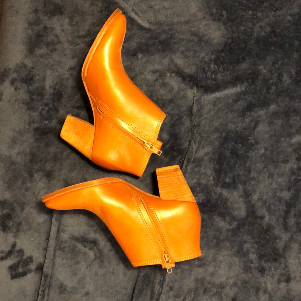 Brown/tan Madewell Billie ankle boots